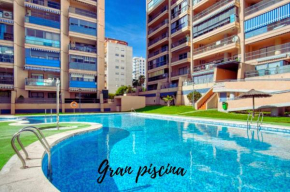 Apartamento completo con terraza, vistas a la piscina, cerca de la playa